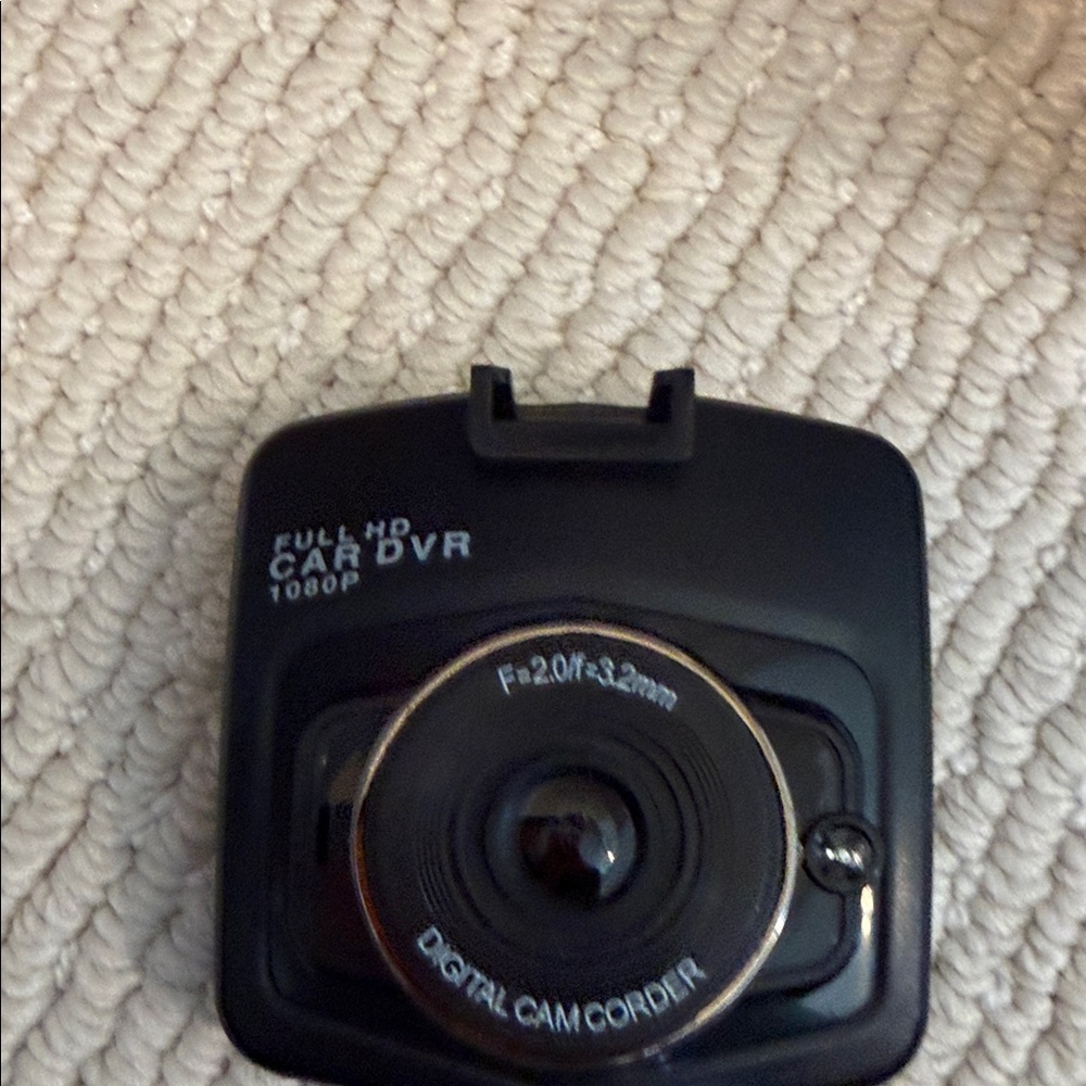 Ash On-Dash Camera with Night Vision - Black - Picture 6 of 8